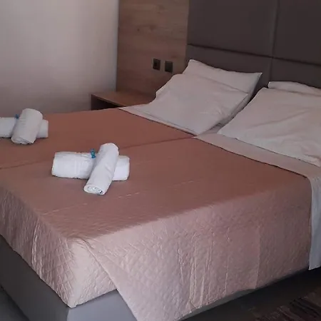 Aparthotel Nychterida Marathias (Corfu)